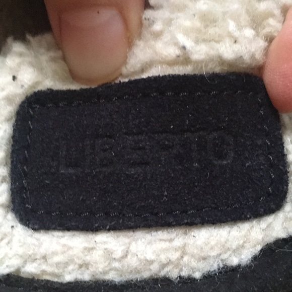 Black suede boots - Picture 4 of 9